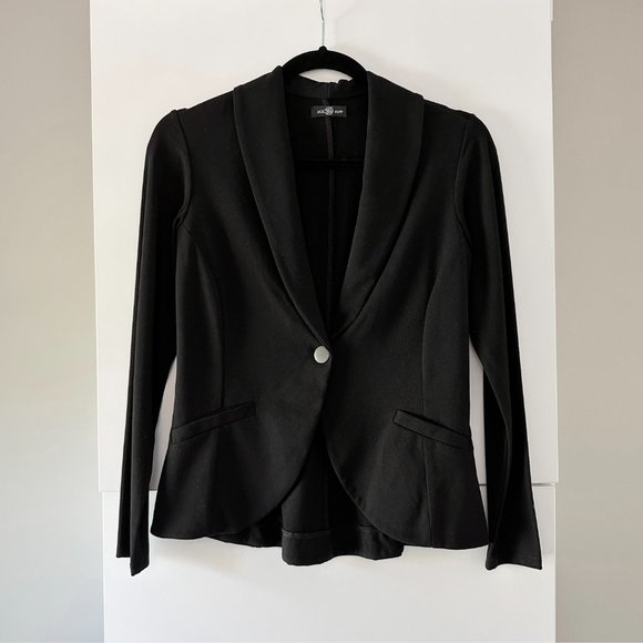 Miik Classic Black Blazer - Picture 2 of 9